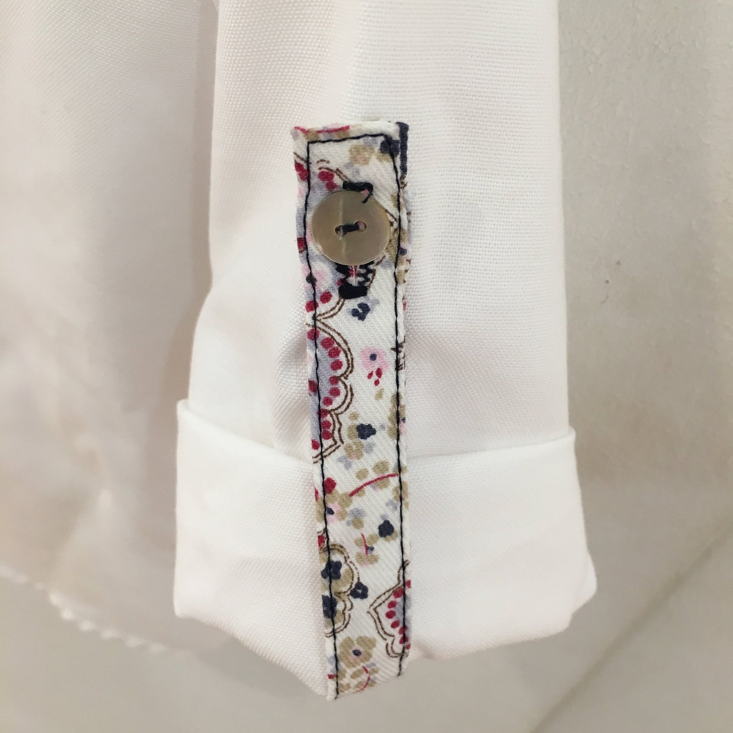 Camisa Branca com pormenor